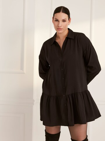 Guido Maria Kretschmer Curvy - Vestido 'Sila' en negro: frente