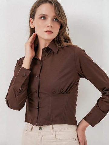 Bigdart Bluse in Braun