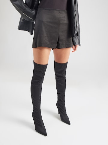 GUESS Regular Панталон 'ERIN' в черно: отпред