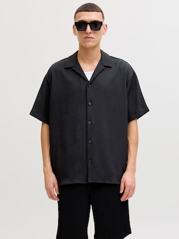 JACK & JONES - Ajuste confortable Camisa 'JJEHarrison' en negro: frente