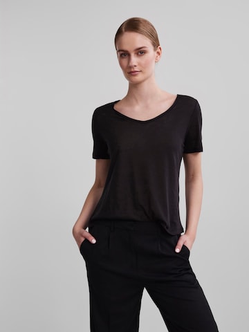 PIECES - Camiseta 'Phoebe' en negro: frente