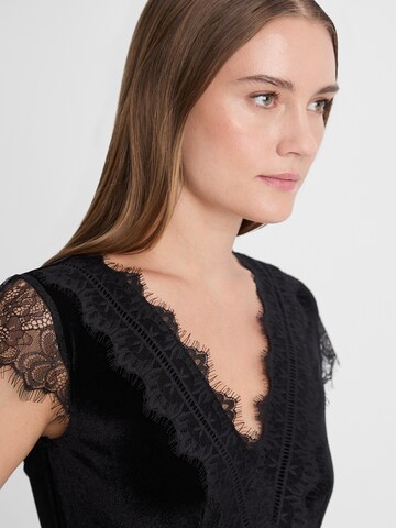 Guido Maria Kretschmer Women Shirt body 'Felicitas' in Zwart