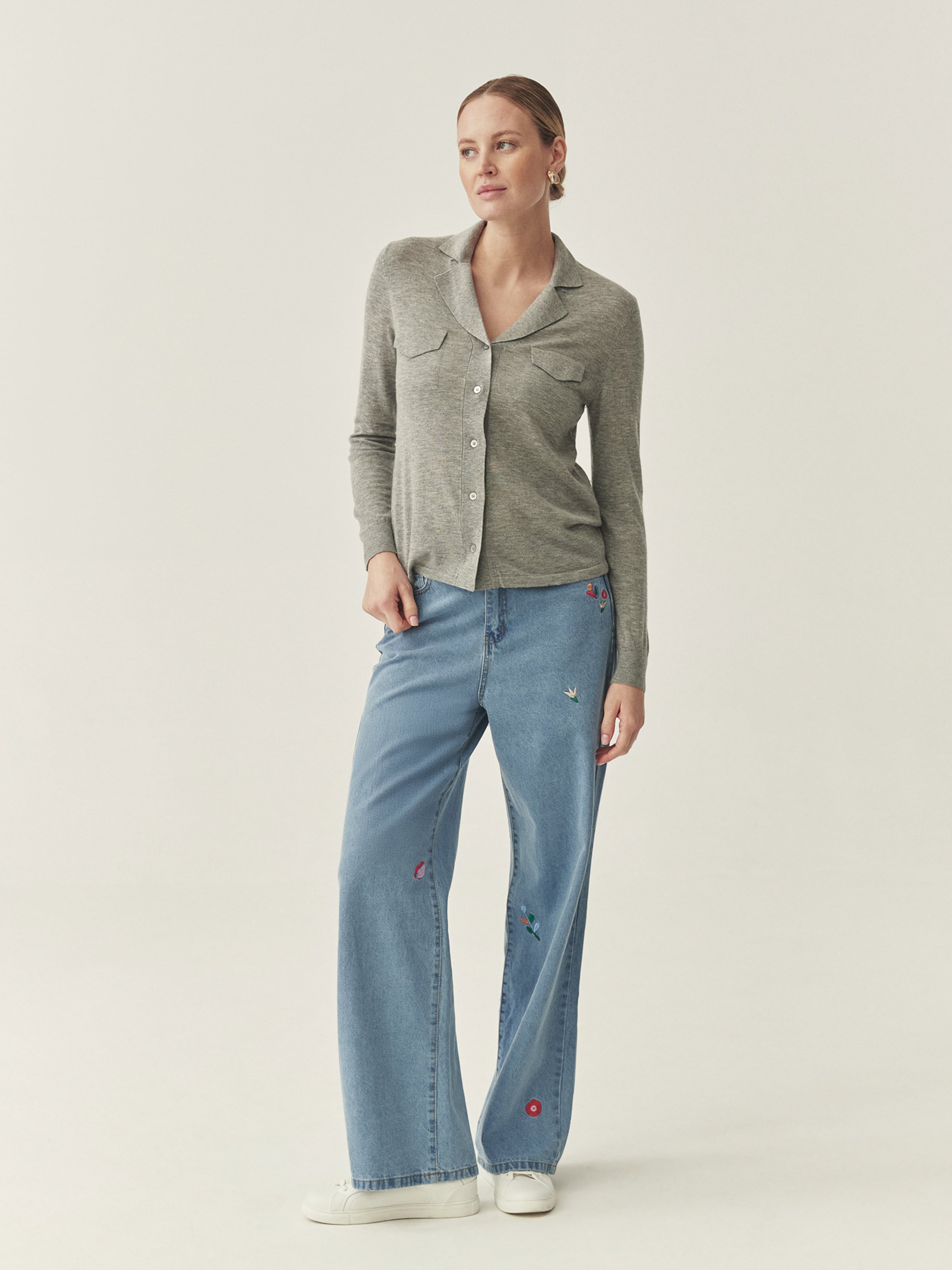 TATUUM - Camisa em cinzento