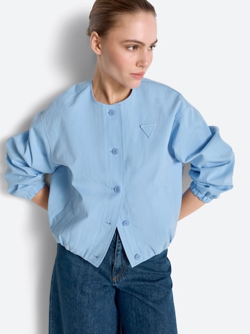 Veste mi-saison Rich & Royal en bleu : devant