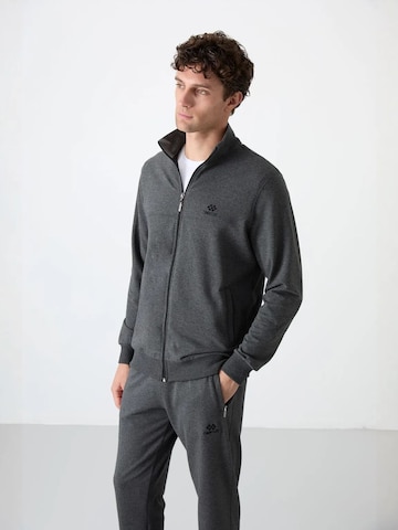 Survêtement Tommy Life en gris