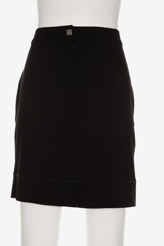 Nice Connection Skirt in L in Black