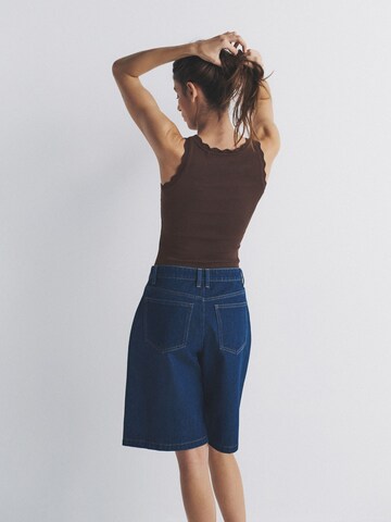 The Set Top in Braun