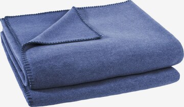 ZOEPPRITZ Blankets in Blue: front