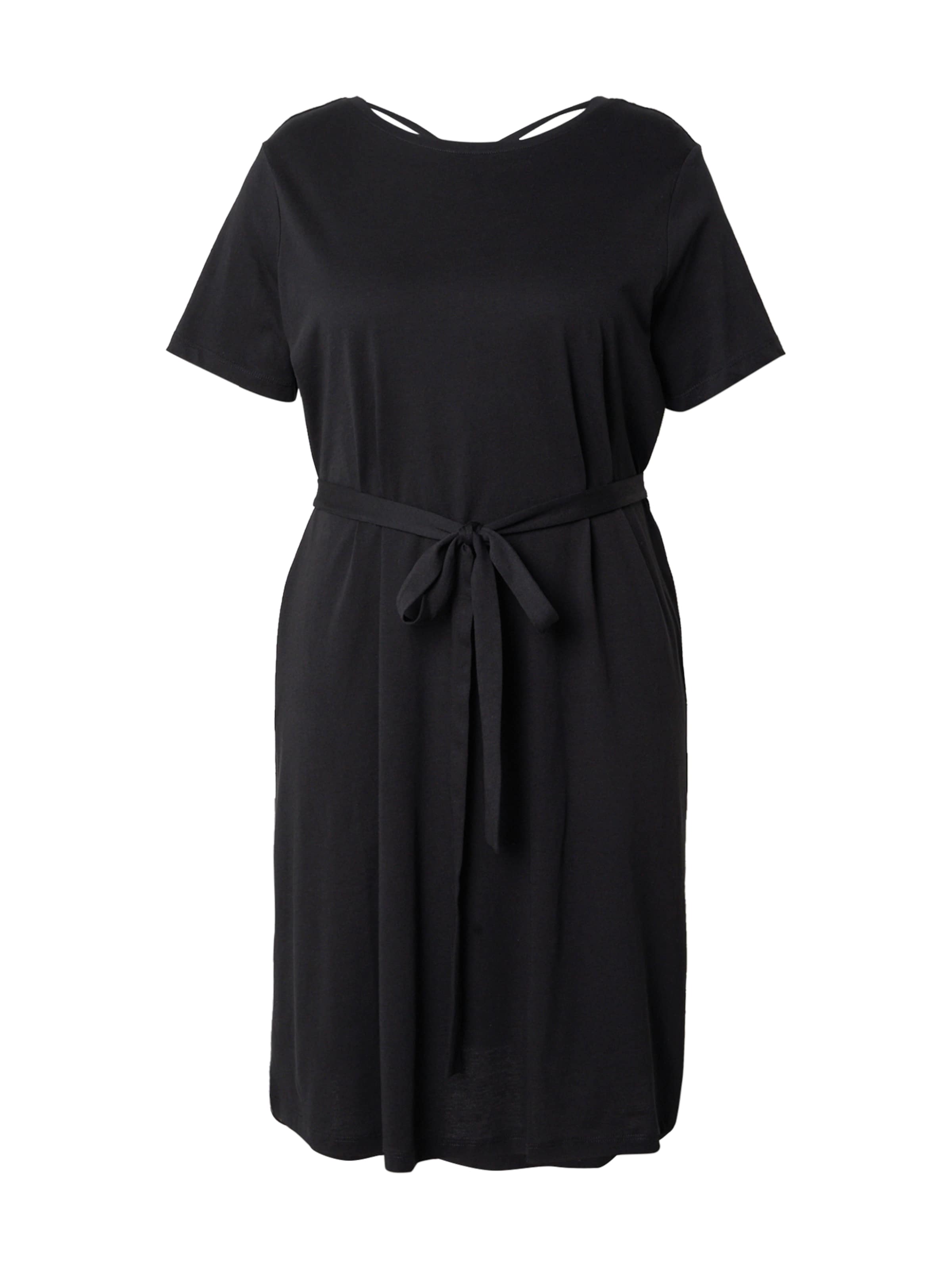 ONLY Carmakoma Dress 'CARMAY' in Black: front