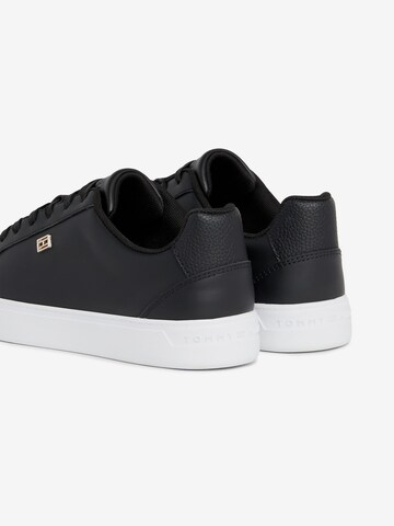 TOMMY HILFIGER Sneakers 'Essential' in Black