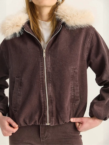 Veste mi-saison 'Jacken' Bianco Lucci en marron