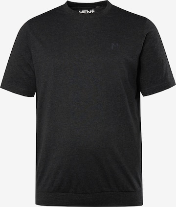 Men Plus Shirt in Black: front
