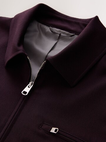 Next - Chaqueta de entretiempo 'Motionflex' en rojo
