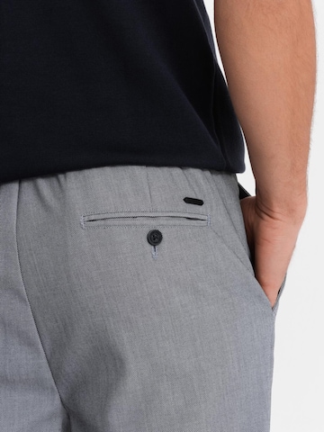 Regular Pantaloni sport de la Ombre pe gri