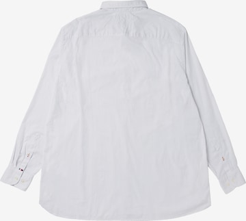 Tommy Hilfiger Big & Tall Regular fit Button Up Shirt in White