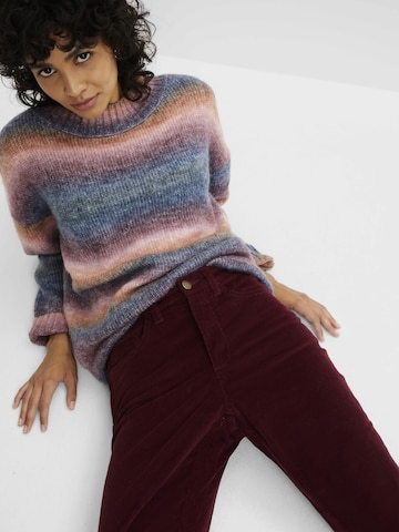 Bootcut Pantaloni di bonprix in rosso