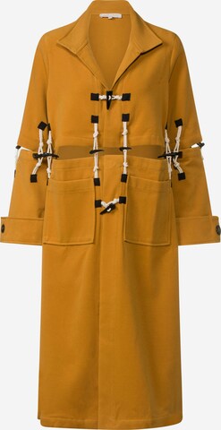 KADIJE BARRY Between-Seasons Coat in Yellow: front