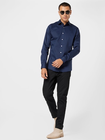 Slim fit Camicia 'FILBRODIE' di Tiger of Sweden in blu