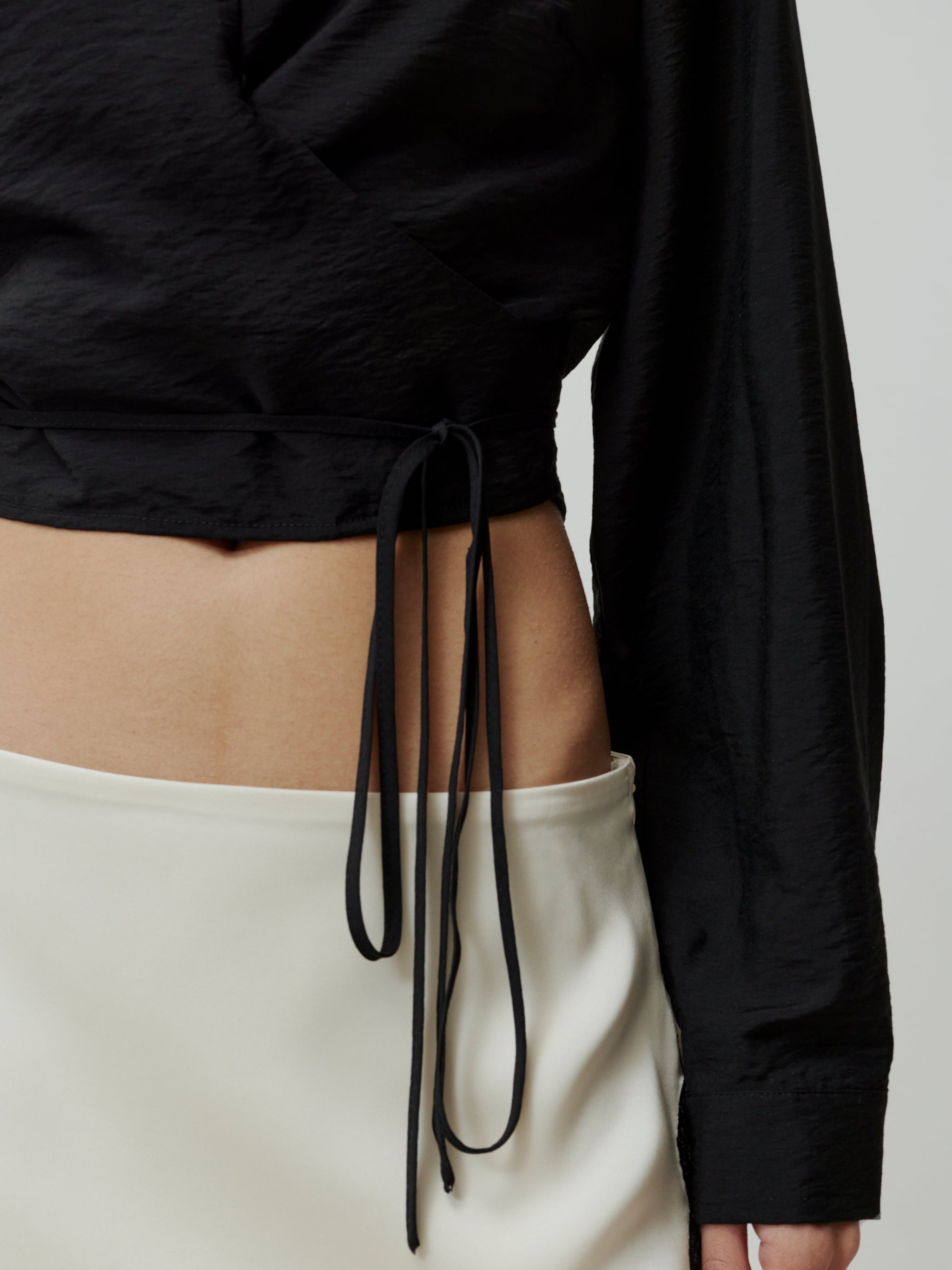 EDITED Producten Blouse 'Mafalda' Zwart