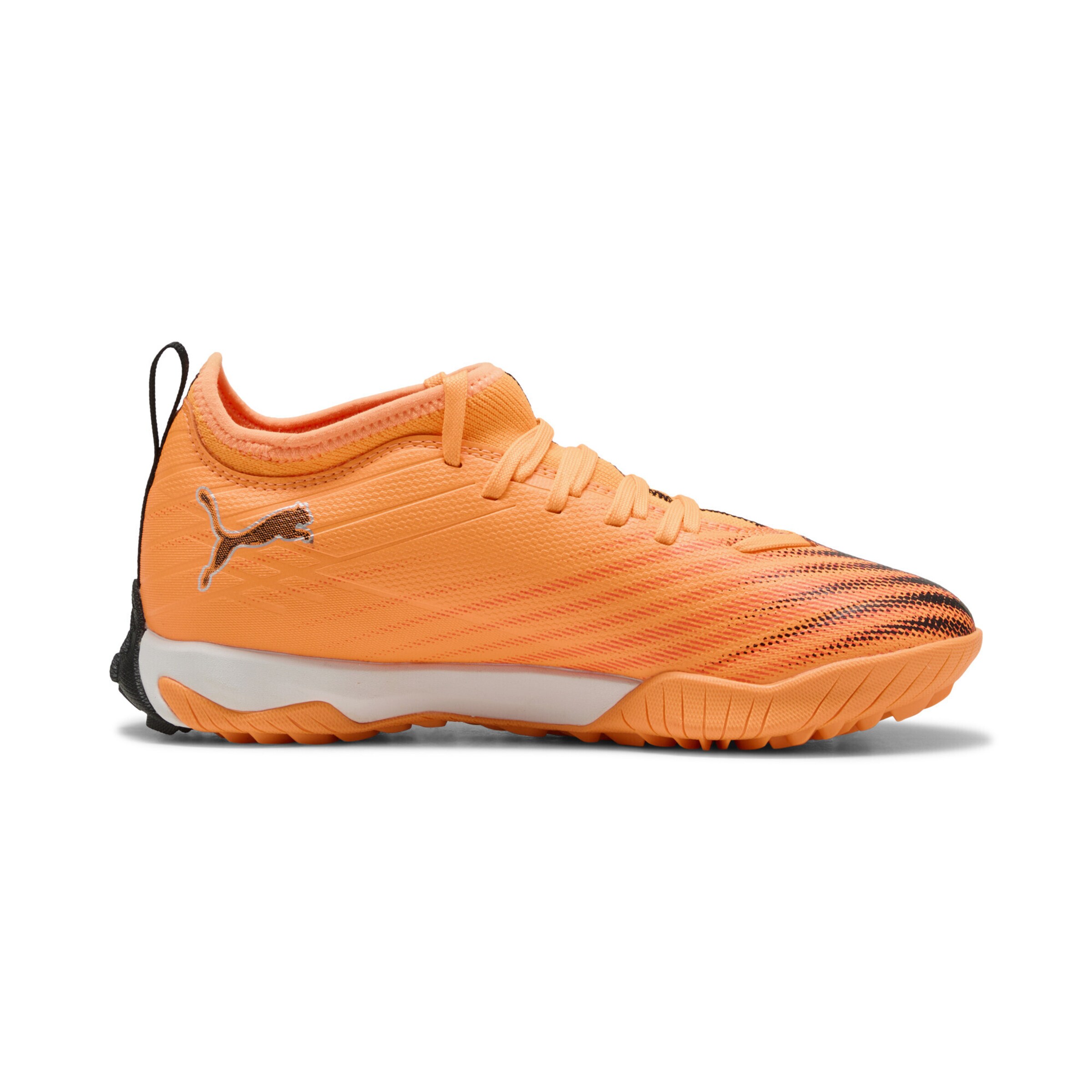 PUMA Sportschoen 'Ultra 6 Match' in Oranje