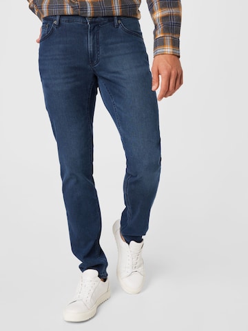 Slimfit Jeans 'Chuck' de la BRAX pe albastru: față