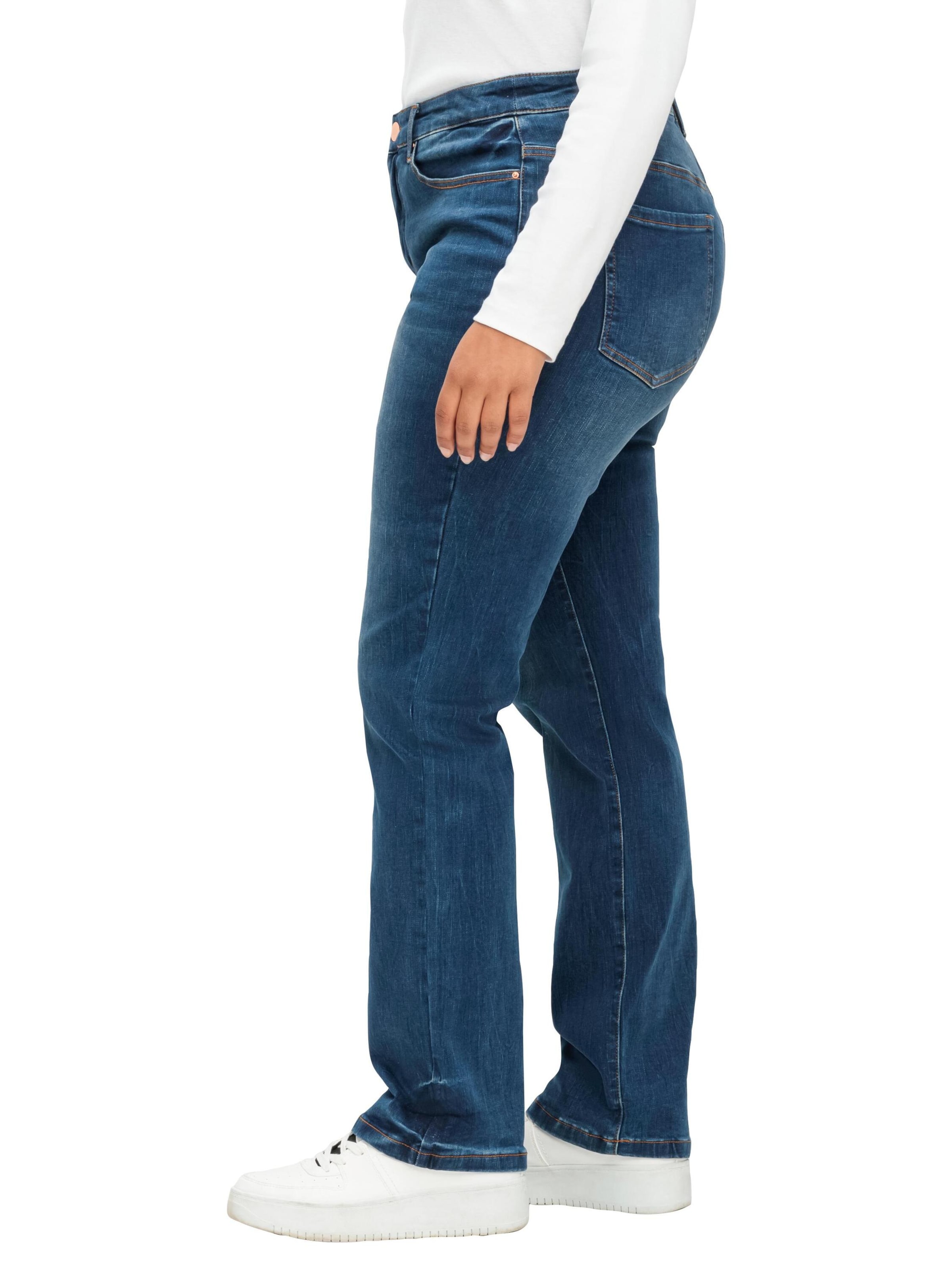 regular Jeans di SHEEGO in blu