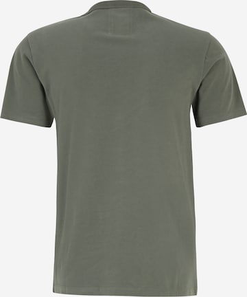 T-Shirt 'Peached' NOWADAYS en vert