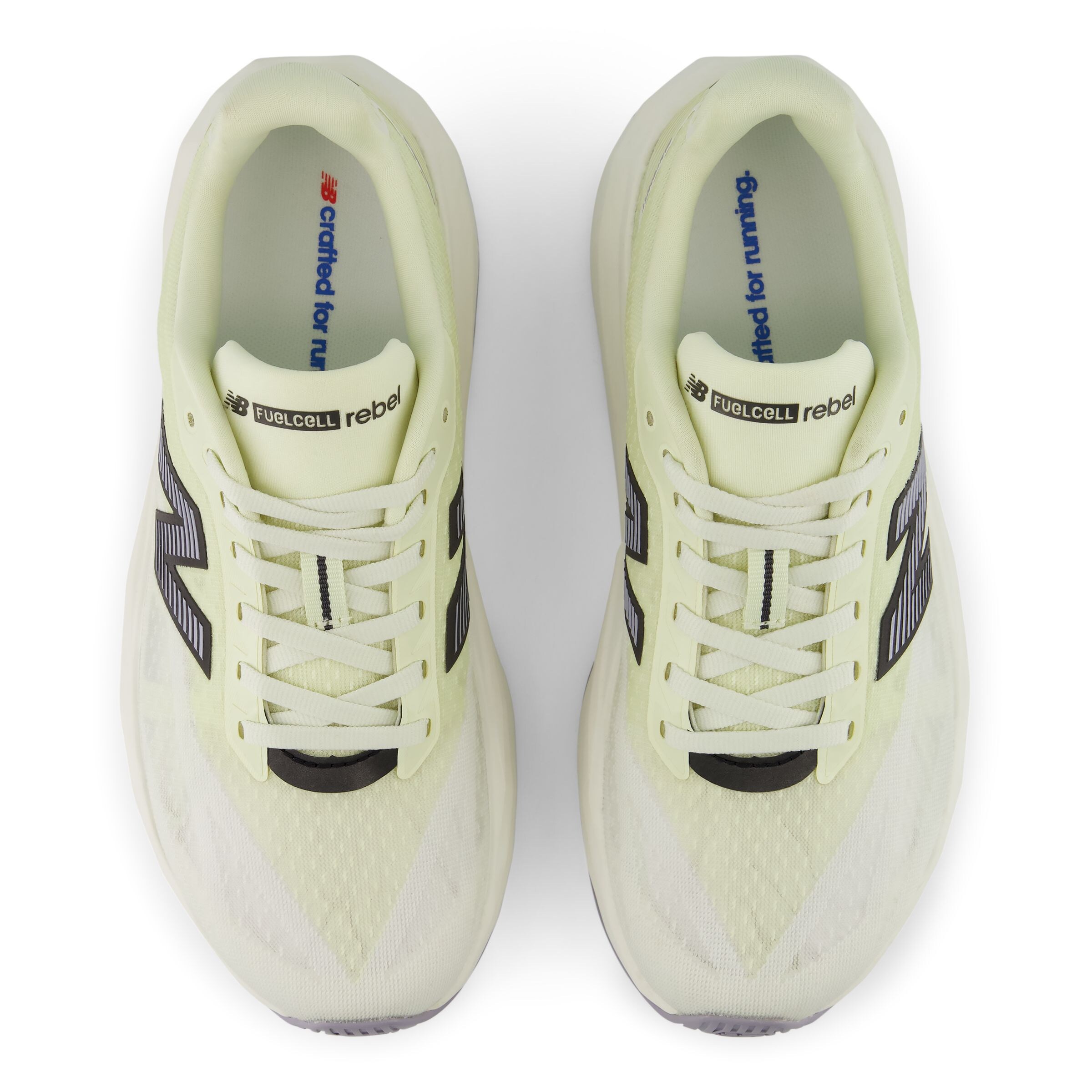 Chaussure de course 'FuelCell Rebel v5' new balance en vert