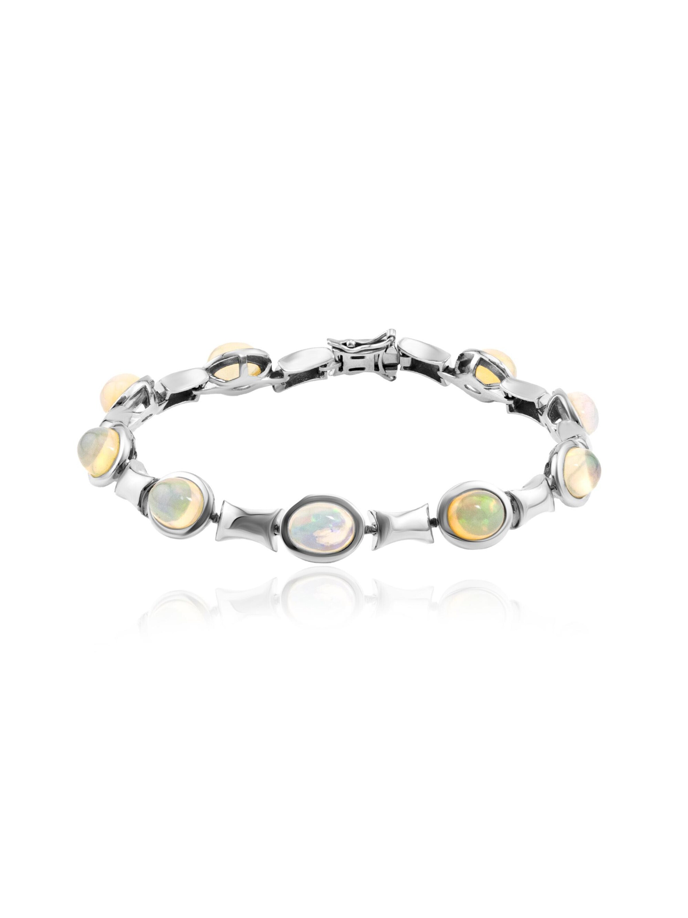 Cavill Bracelet in Silver: front