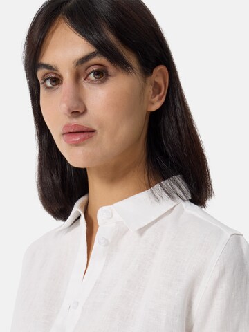 Coupe regular Chemisier CASH-MERE.CH en blanc