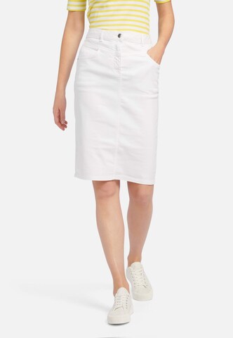 Peter Hahn Skirt in White: front