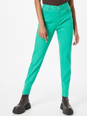 Coupe slim Jean 'Dea' PIECES en vert : devant