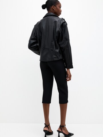 Pull&Bear Jacke in Schwarz