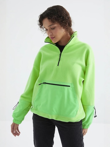 Tommy Life Fleece jacket in Green