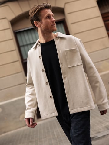 Veste mi-saison 'Otto' DAN FOX APPAREL en blanc : devant