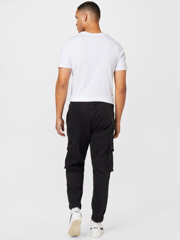 ABOUT YOU Tapered Cargobroek 'Jake' in Zwart