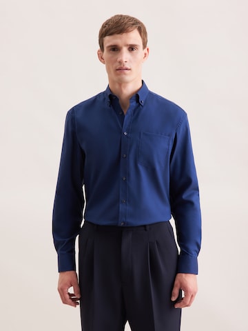 Coupe regular Chemise business SEIDENSTICKER en bleu : devant