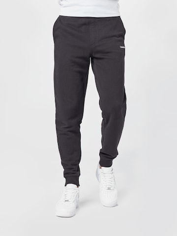 Calvin Klein Tapered Broek in Zwart: voorkant