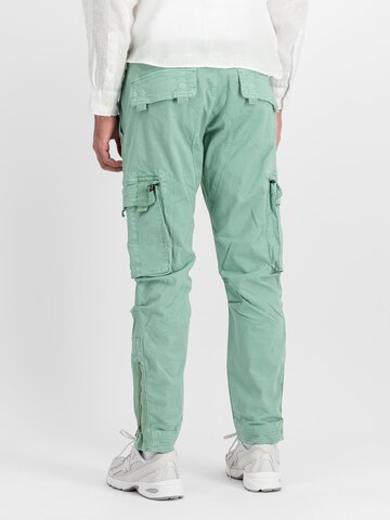 ALPHA INDUSTRIES Regular Cargohose 'Task Force' in Grün