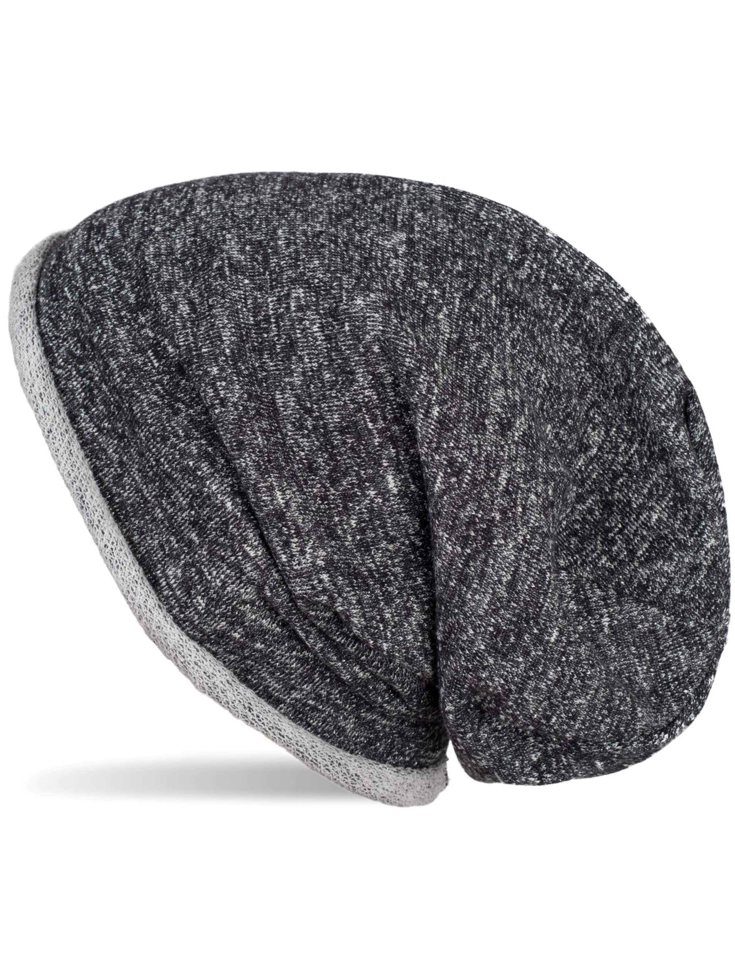 styleBREAKER Mütze 'Beanie Mütze mit All Over Glitzer'‌ in Schwarz: Vorderseite