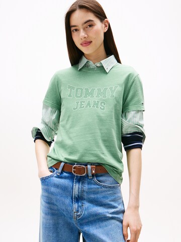 Tricou de la Tommy Jeans pe verde: față