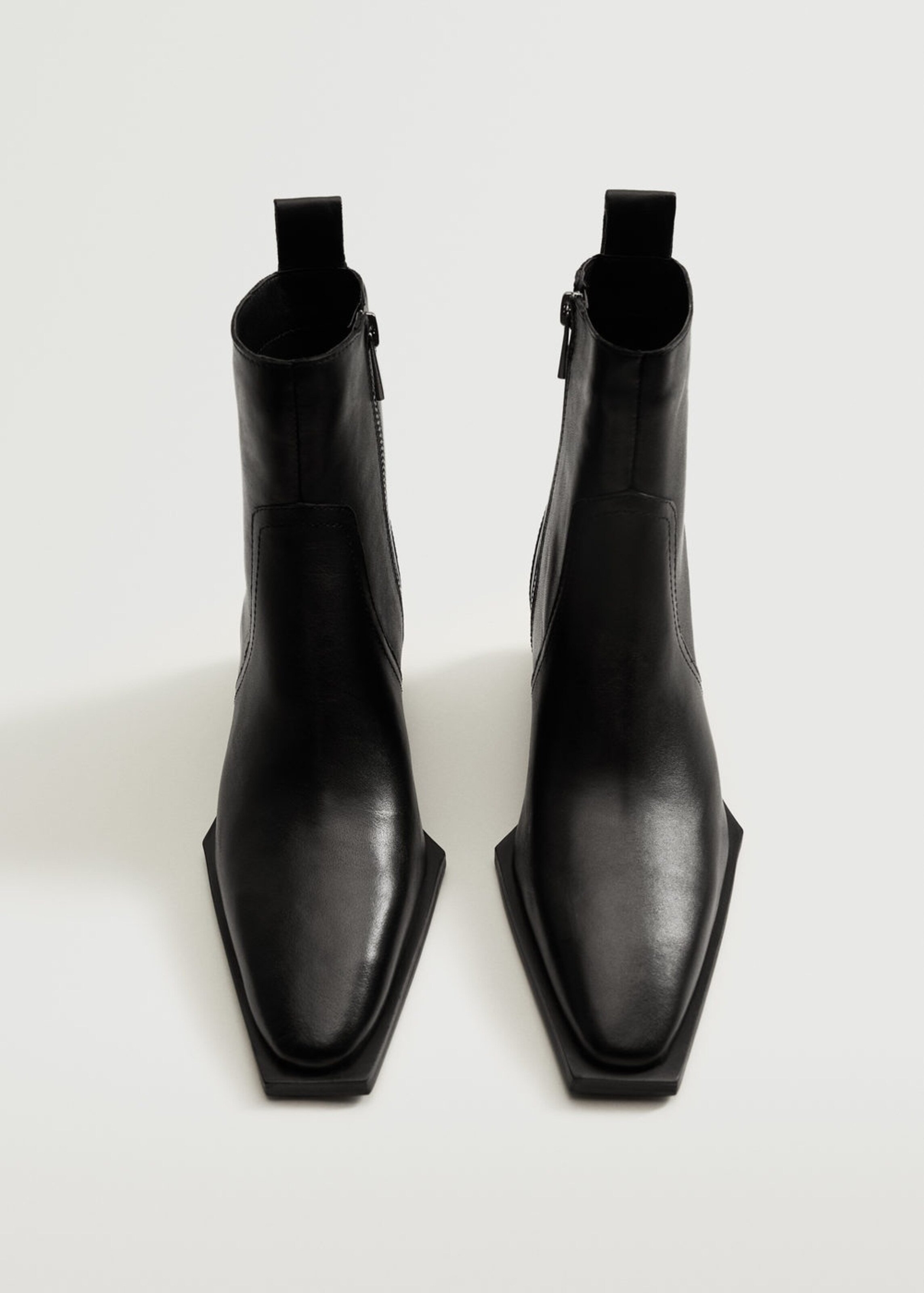 Frauen Stiefeletten MANGO Stiefelette 'Far' in Schwarz - HA70633 Frauen Stiefeletten MANGO Stiefelette 'Far' in Schwarz - HA70633