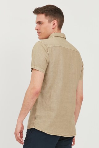 !Solid Slim Fit Kurzarmhemd in Beige