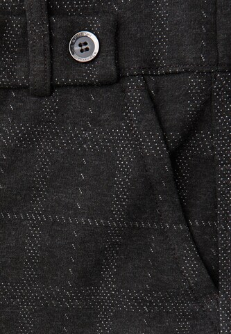 STREET ONE Regular Hose in Grau