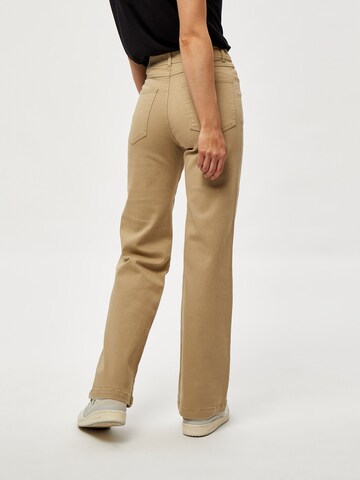 DESIRES regular Jeans 'Florence' i brun