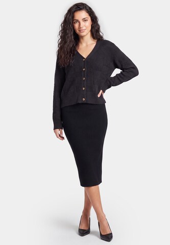 usha BLACK LABEL - Casaco de malha em preto