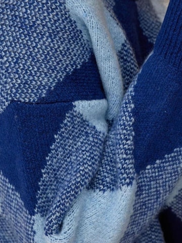 Hiccup Pullover in Blau