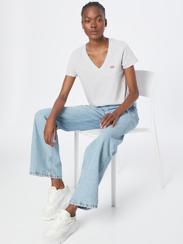 LEVI'S ® Shirt 'Perfect Vneck' in Lila
