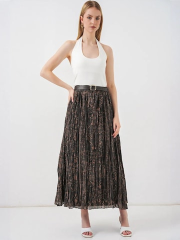 Bigdart Skirt in Black