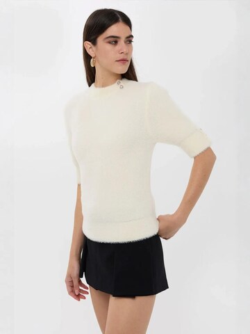 Hiccup Pullover in Weiß